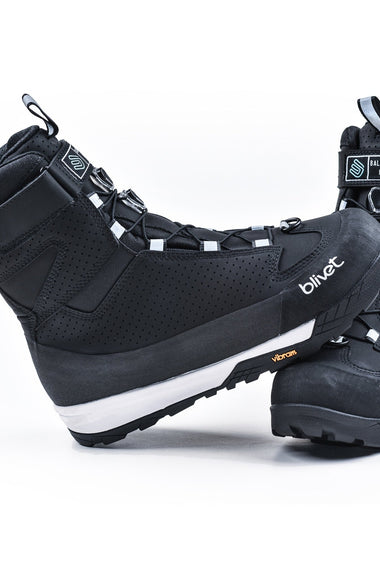 TOUTES NOUVELLES BLIVET QUILO X4 BOOTS (CLIPLESS PEDALS) - Blivet Sports