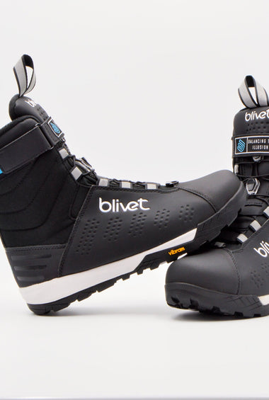 BLIVET QUILO BOOTS GEN. 3 (CLIPLESS PEDALS) (W-23) - Blivet Sports